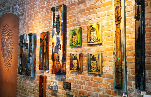 Thumbprint Cellars | ART GALLERY